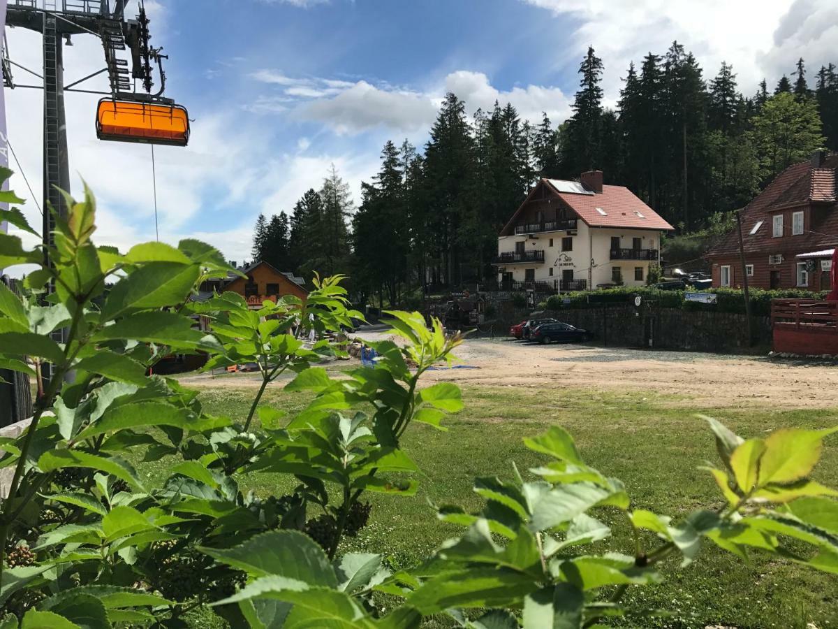 Bed and Breakfast Safir Przy Samym Wyciagu Karpacz Exterior foto