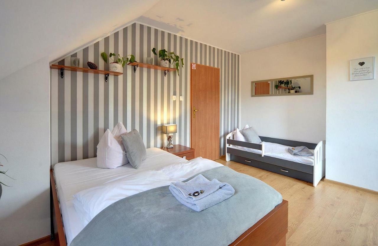 Bed and Breakfast Safir Przy Samym Wyciagu Karpacz Exterior foto